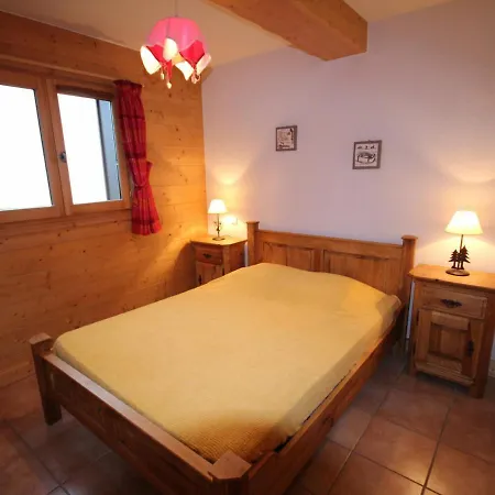 Beau 3 Pièces Avec 2 Salles De Bains - Piscine Et Garage - Fr-1-293-92 Appartamento Villard-sur-Doron